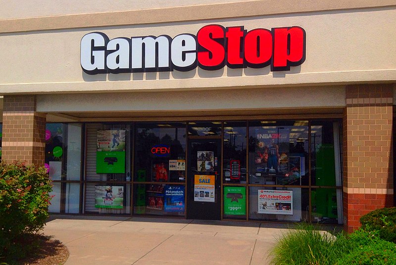 A store in Manchester, Connecticut in 2014, tags: gamestop nft - CC BY-SA